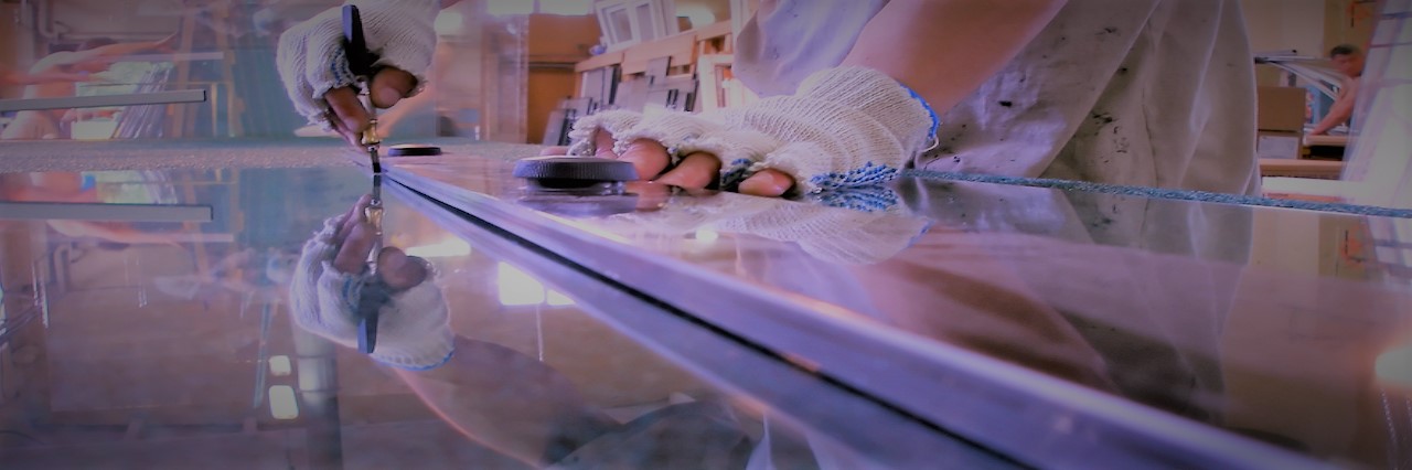 Slider, Glass Cutting Service in Clapham, SW4